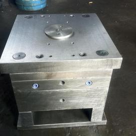 Injection mould
